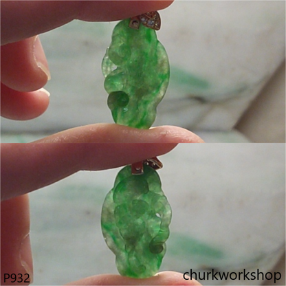 18K Yellow gold jade carving pendant