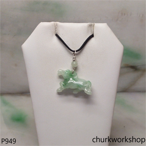 Small jade horse pendant