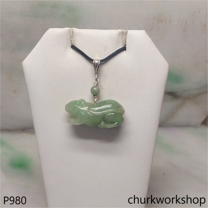 Jade mouse pendant