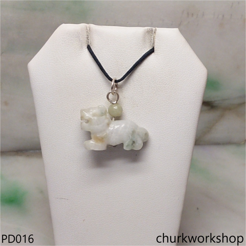 Small jade tiger pendant