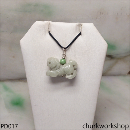 Small jade tiger pendant