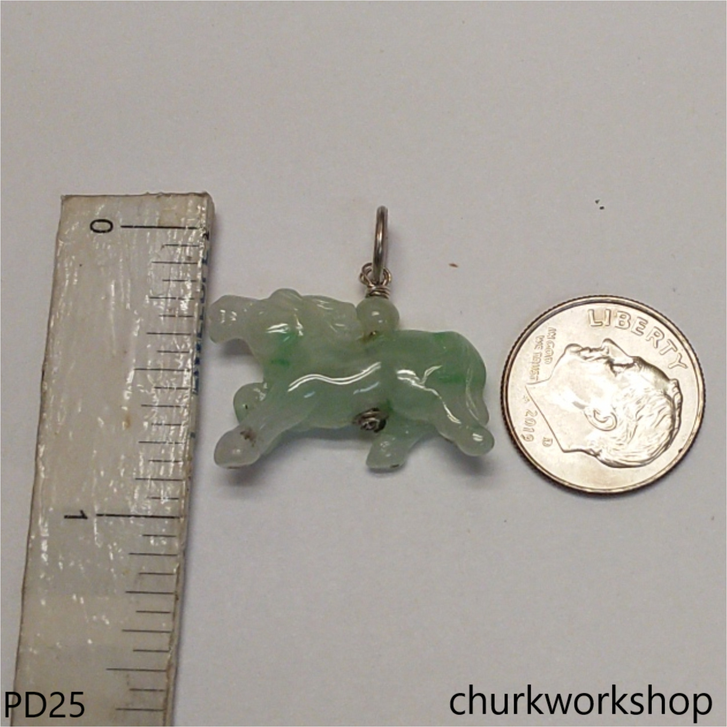 Small jade horse pendant