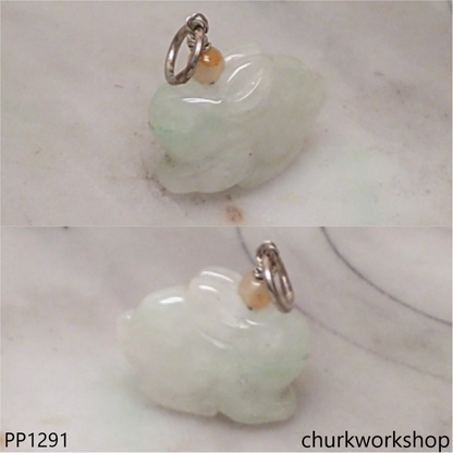 Small jade rabbit pendant