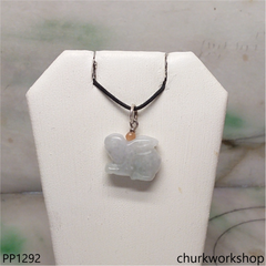 Small jade rabbit pendant