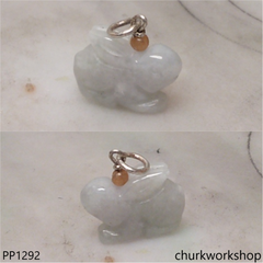 Small jade rabbit pendant