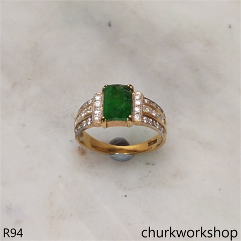 18K yellow gold diamond green jade ring