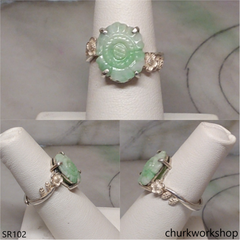 Flower jade ring
