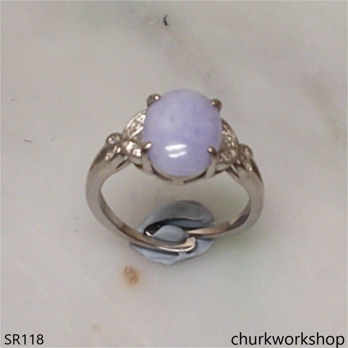 Lavender oval jade ring