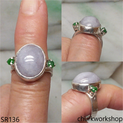 Lavender oval jade ring
