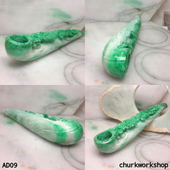 Natural color jade dragon pipe