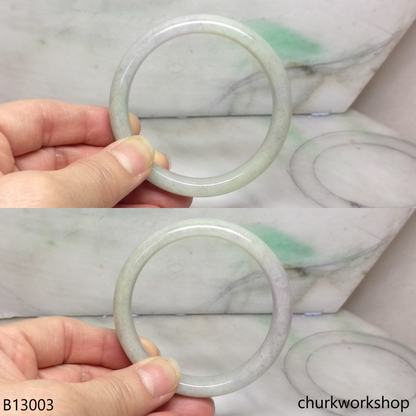 Light green mix pale lavender jade bangle