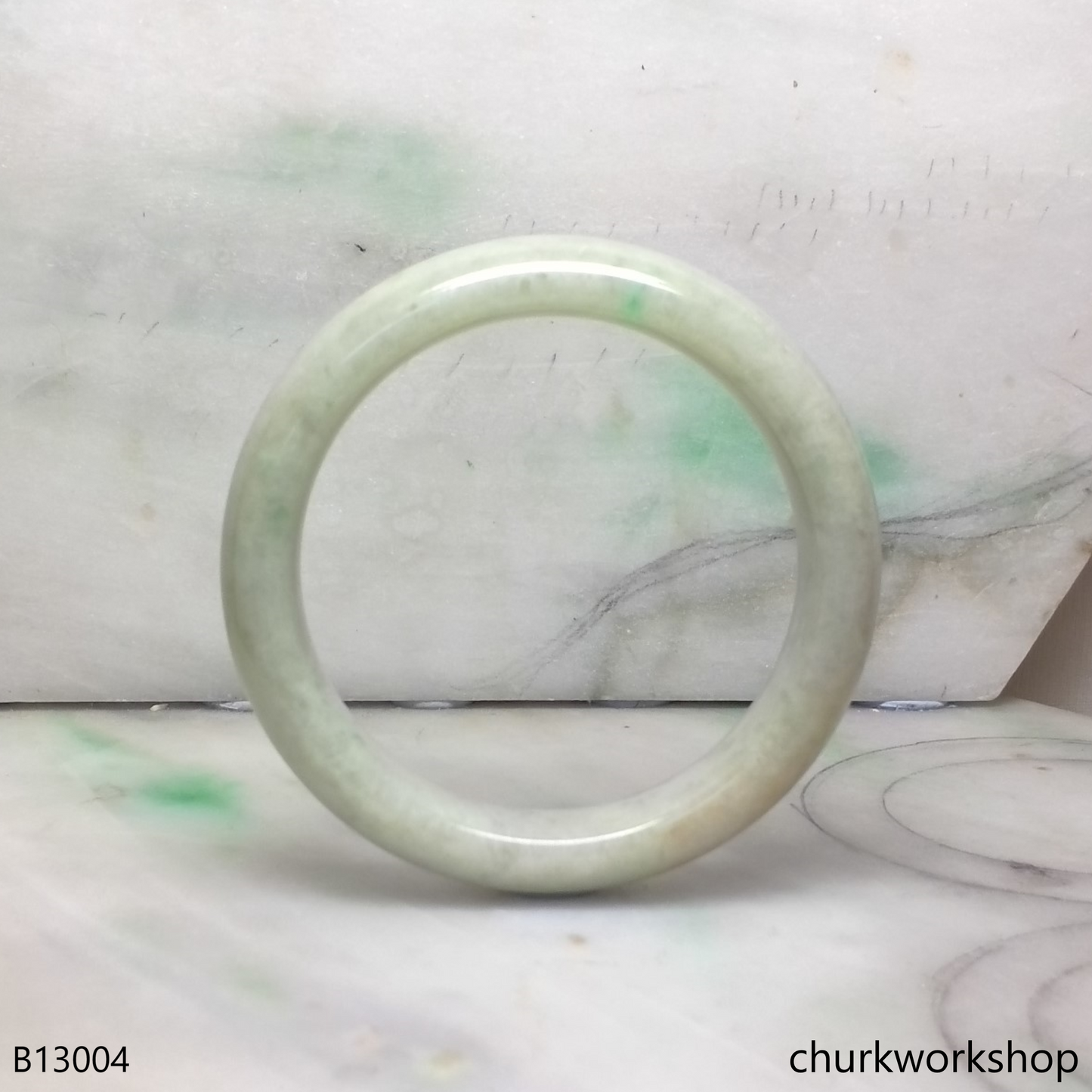 Light green jade bangle