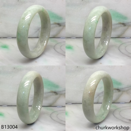 Light green jade bangle