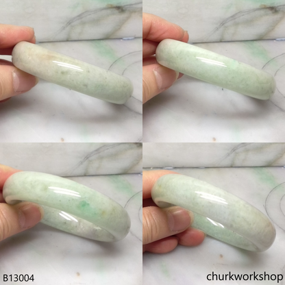 Light green jade bangle