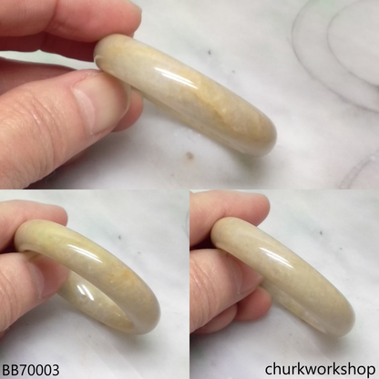 Pale lavender mix light yellowish baby bangle