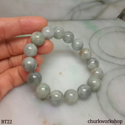 Grayish lavender jade beads bracelet