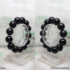 Reserved for mtpei      Black jade beads bracelet