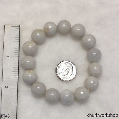 Pale lavender beads bracelet