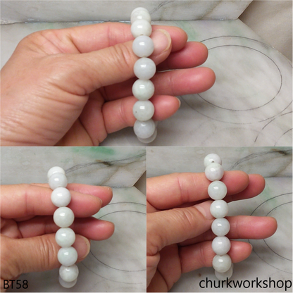Pale green beads bracelet