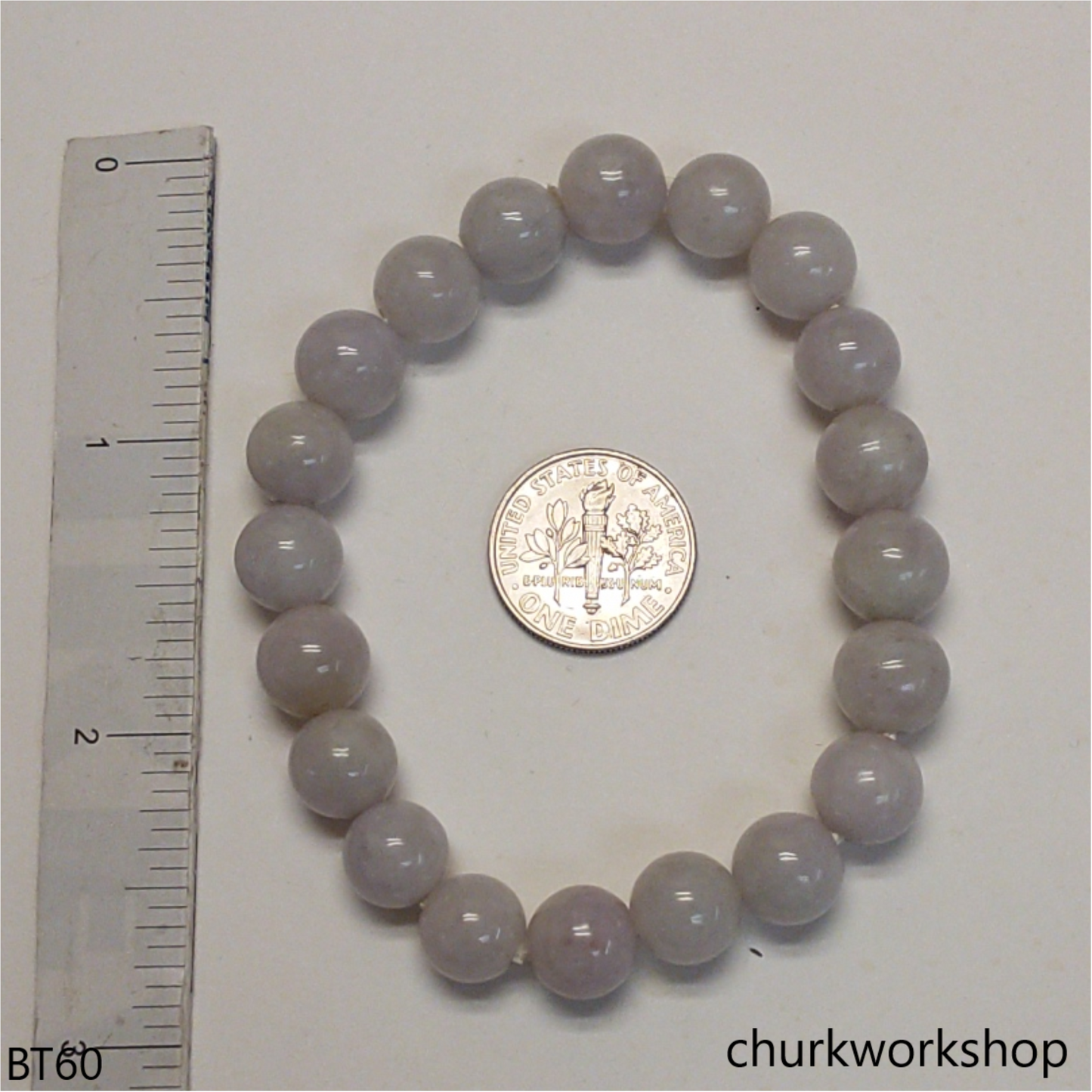 Light lavender beads bracelet