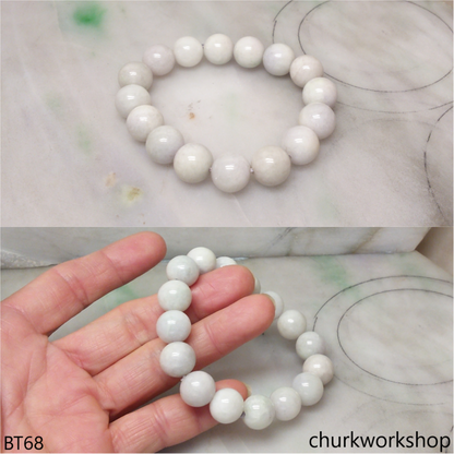 Pale lavender beads bracelet