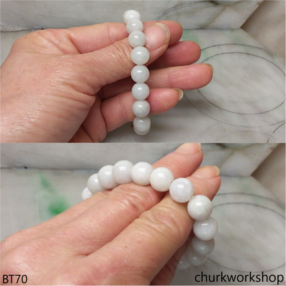 Pale lavender beads bracelet