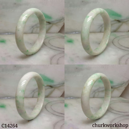 White base with green jade bangle
