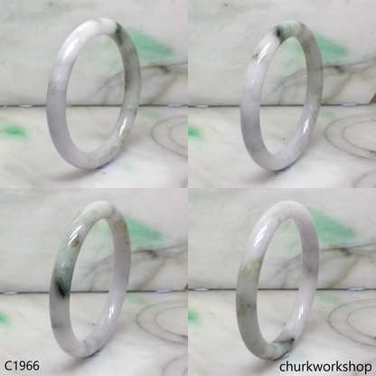 Pale lavender mix bluish green bangle