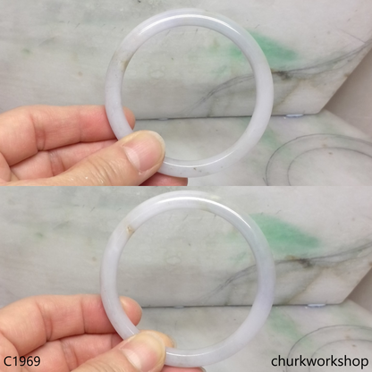 Pale lavender with splotches pale green bangle