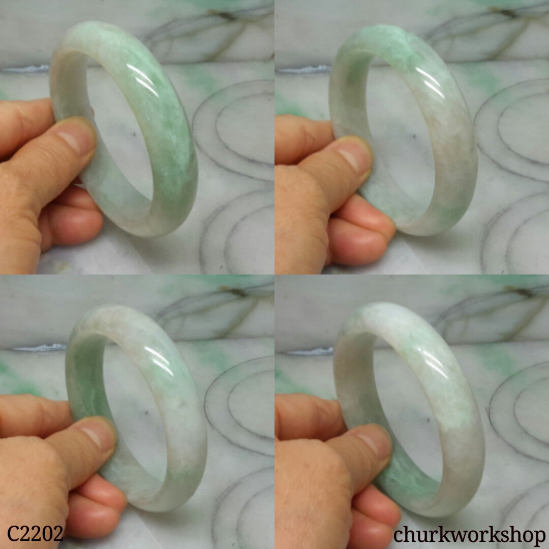 Light green jade bangle