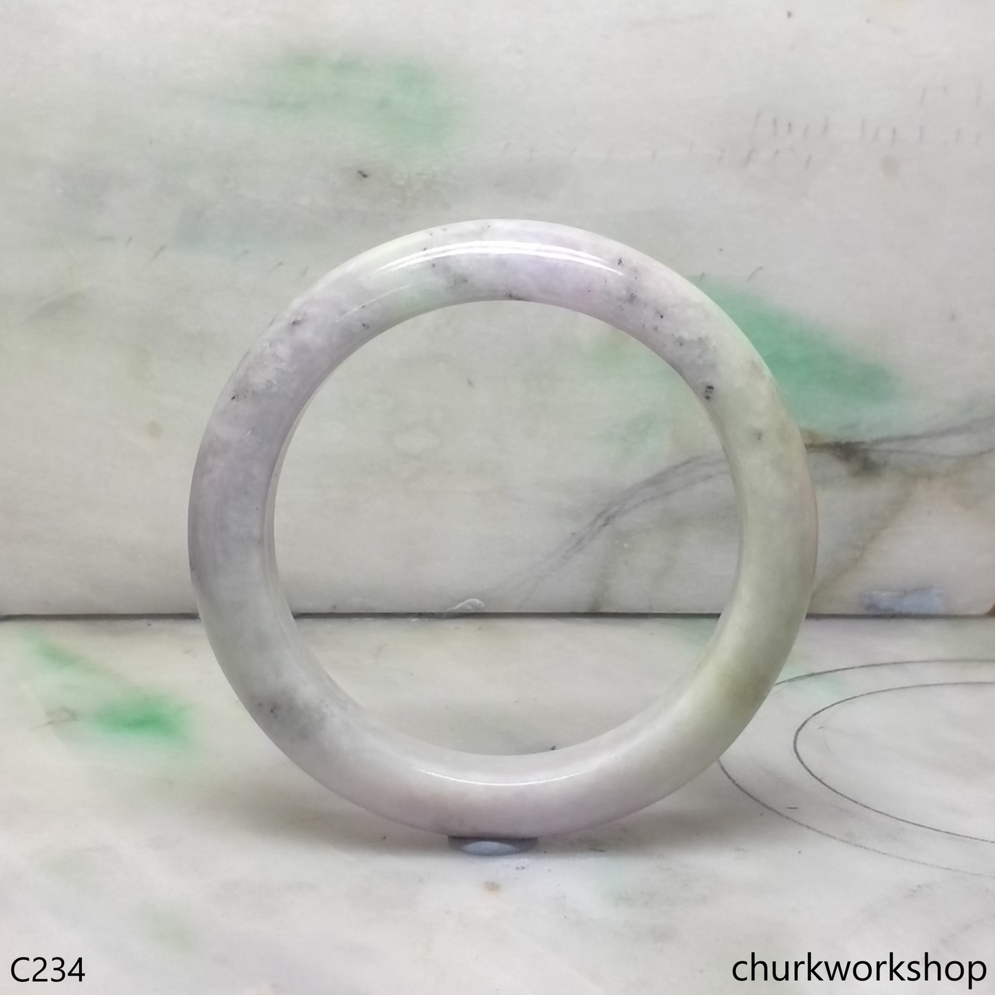 Lavender mix light green jade bangle