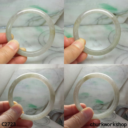 Grayish lavender mix light green bangle