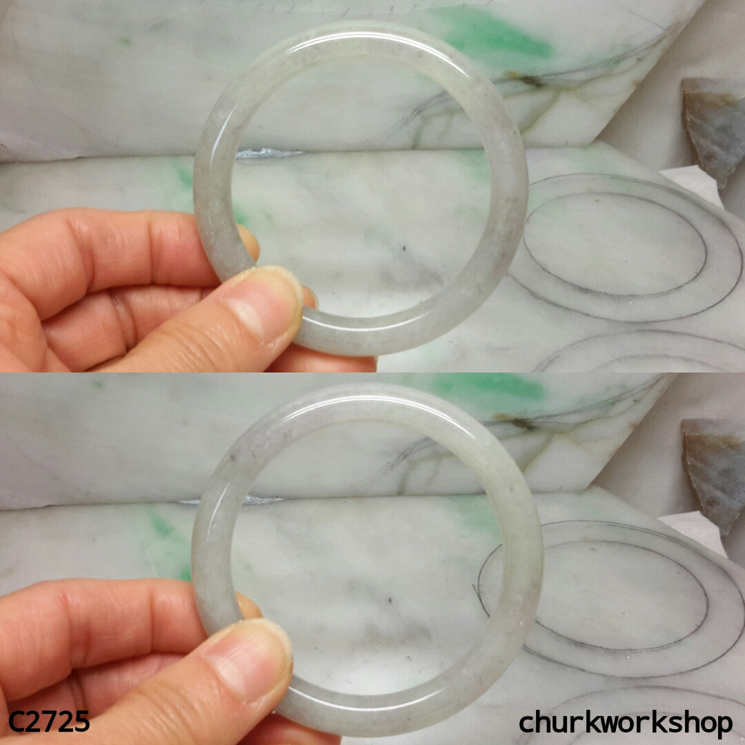 Pale lavender mix pale green bangle