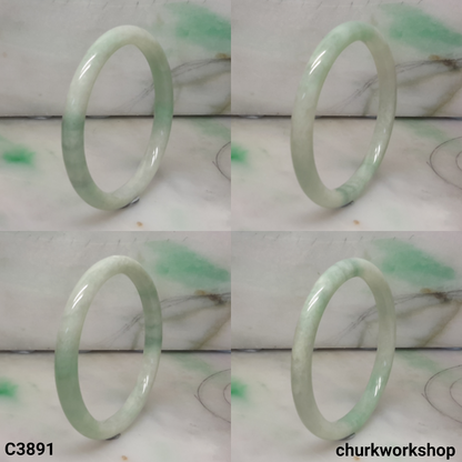Small light green jade bangle
