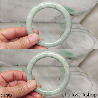 Light green jade bangle