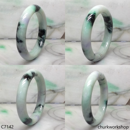 Large light green mix dark green & lavender jade bangle