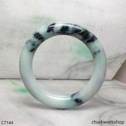 Large light green mix dark green jade bangle