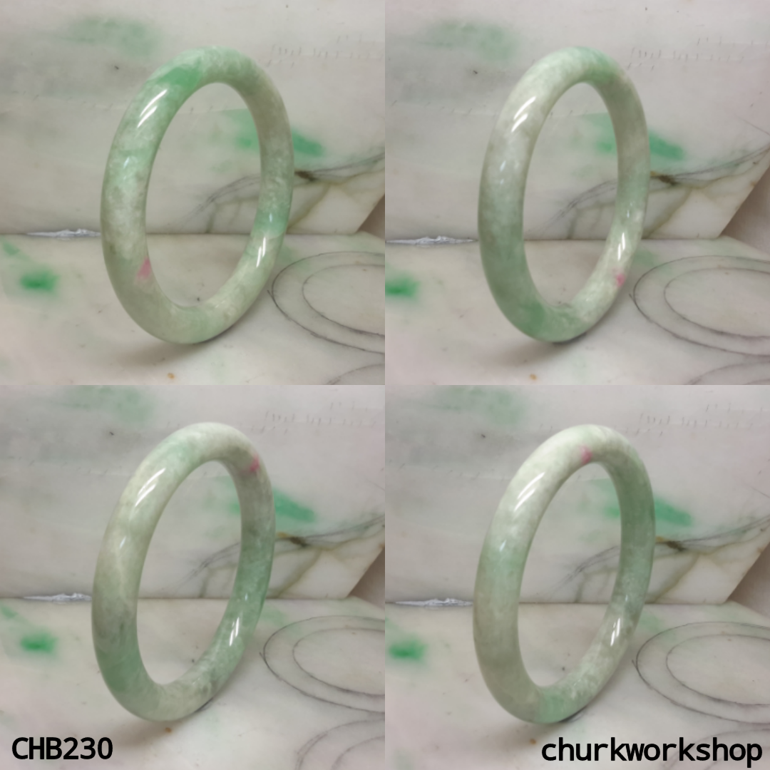 Large light pea green jade bangle