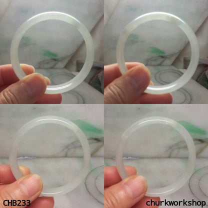 Small icy jade bangle