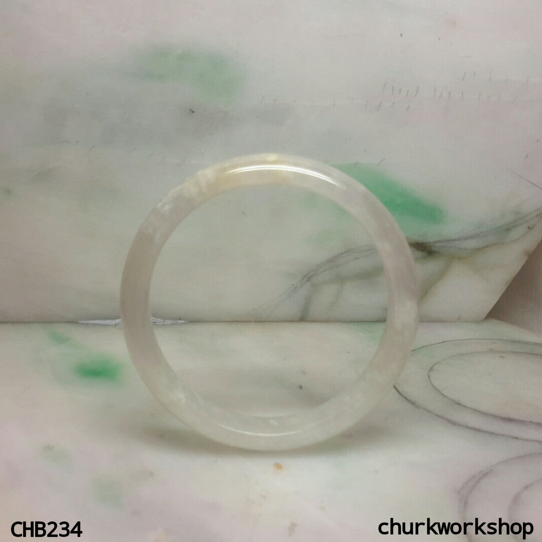 Small icy pale lavender jade bangle