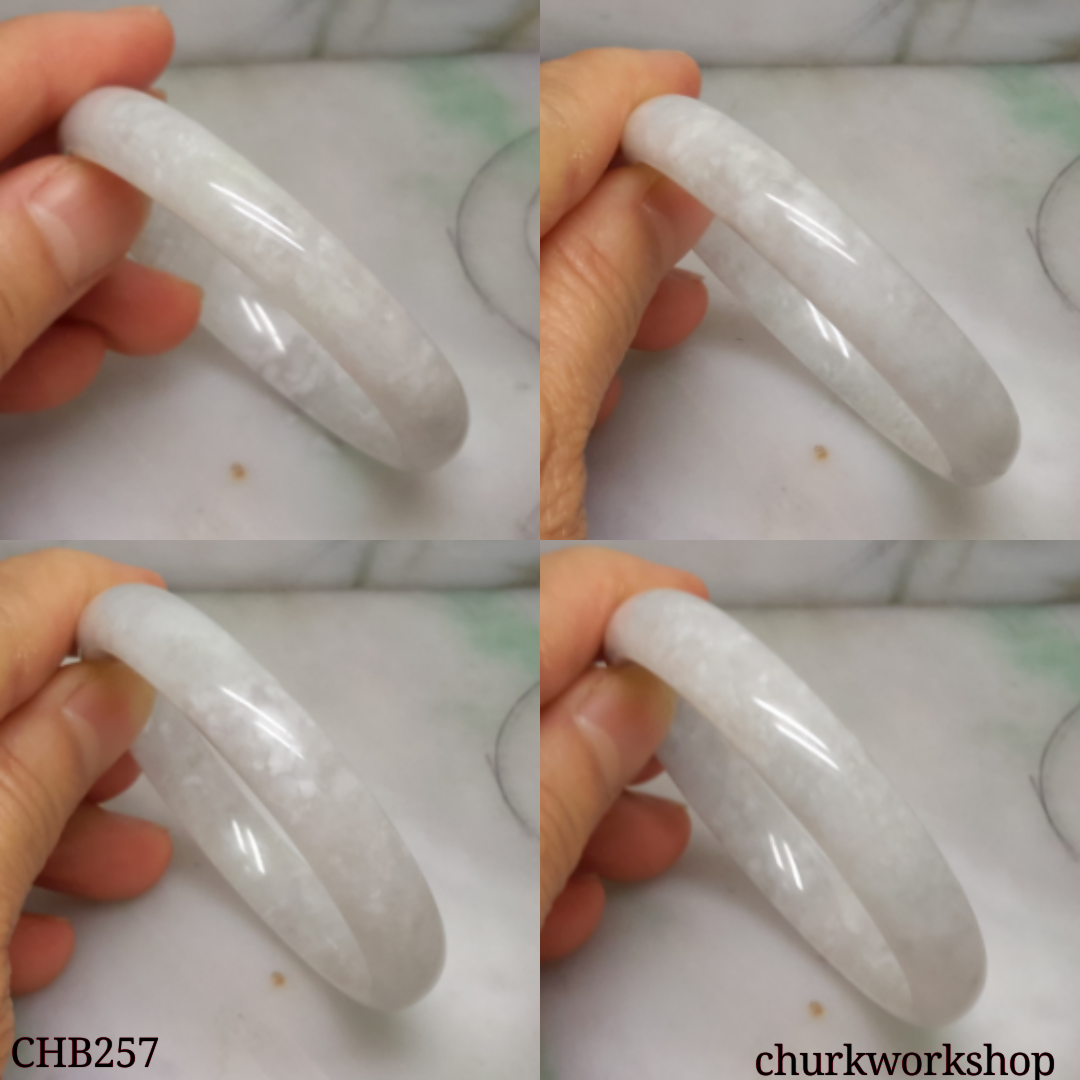 Small white jade bangle