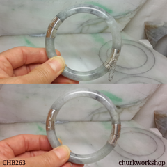 Grayish lavender hinged jade bangle
