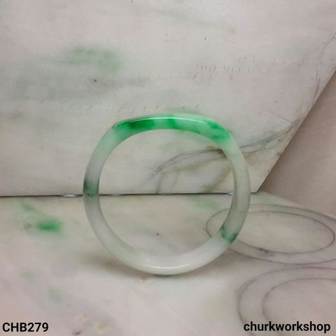 Special cut green jade bangle