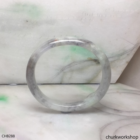 Grayish lavender oval jade bangle