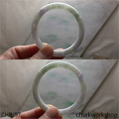 Grayish lavender mix green jade bangle