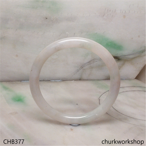 Pale lavender mix pale green bangle