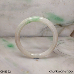 Small pale lavender base with green jade bangle