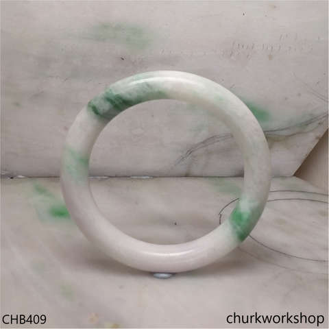 Green & pale lavender jade bangle