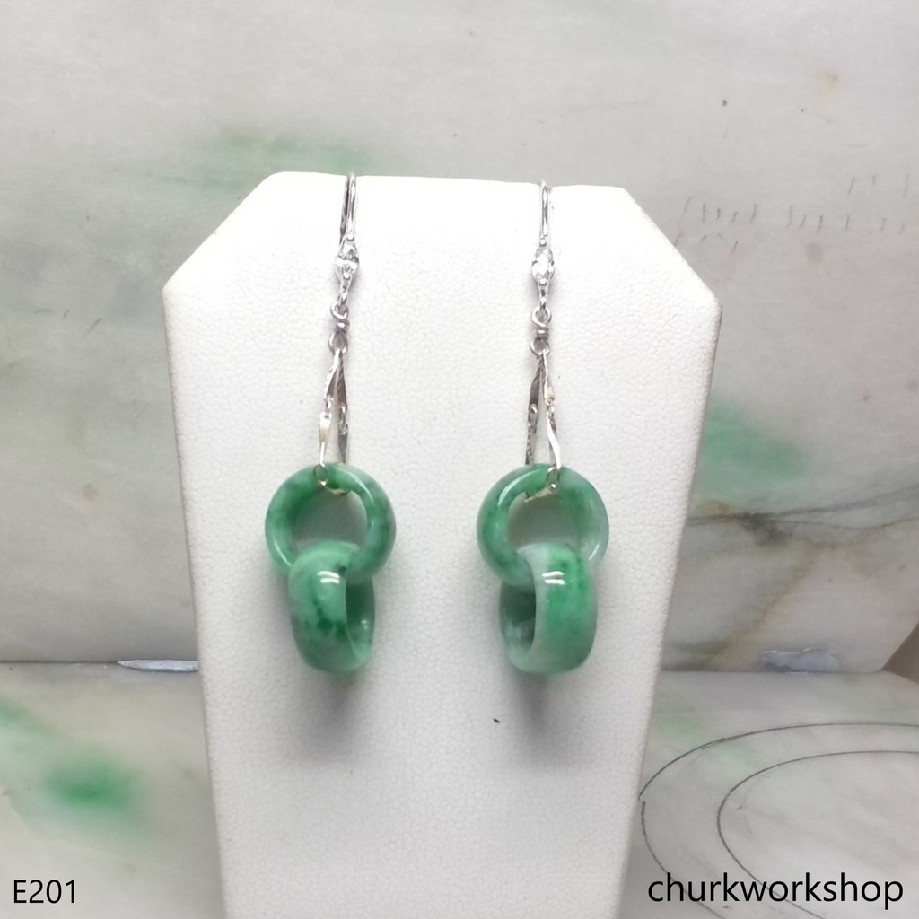 Green interlocking jade dangling earrings