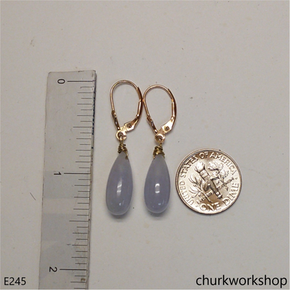 Pale lavender jade 14k gold earring
